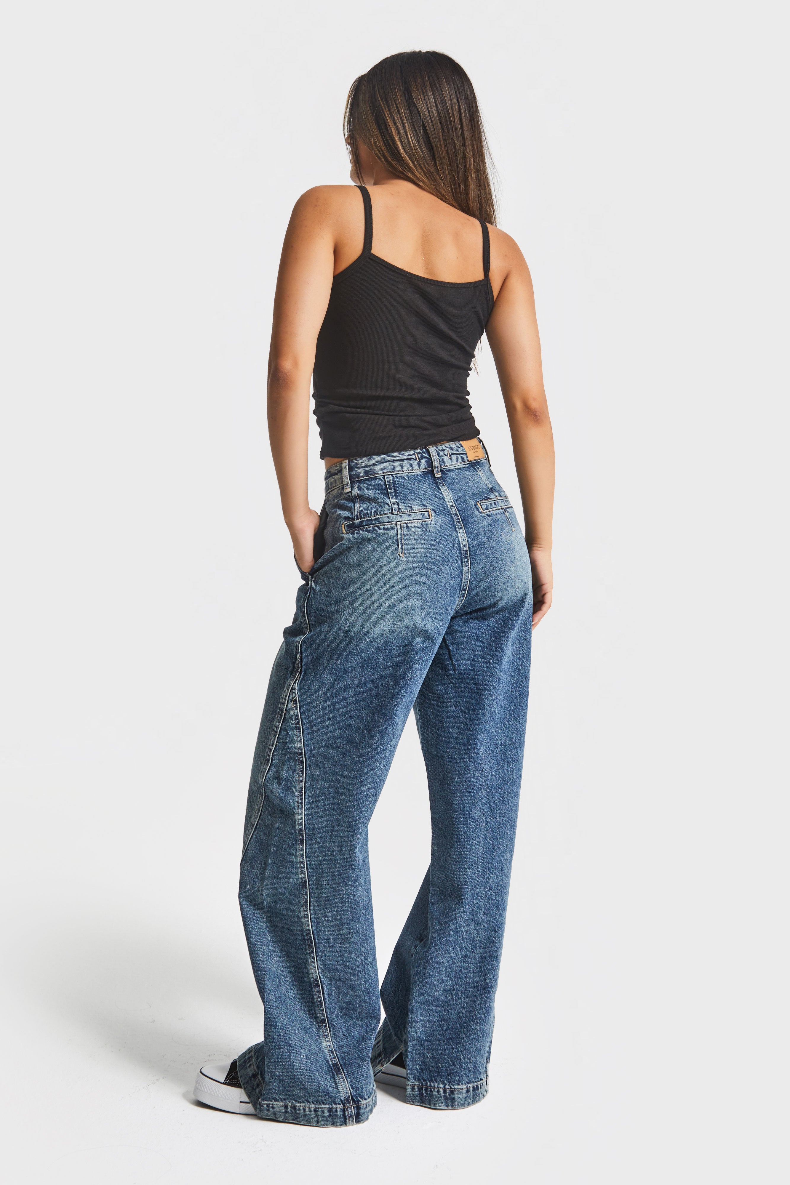 Dames T.Jeans kleur 4w5-31 Barrel Fit Loose Cut Binnenlengte 83cm 100% katoenen denim jeans