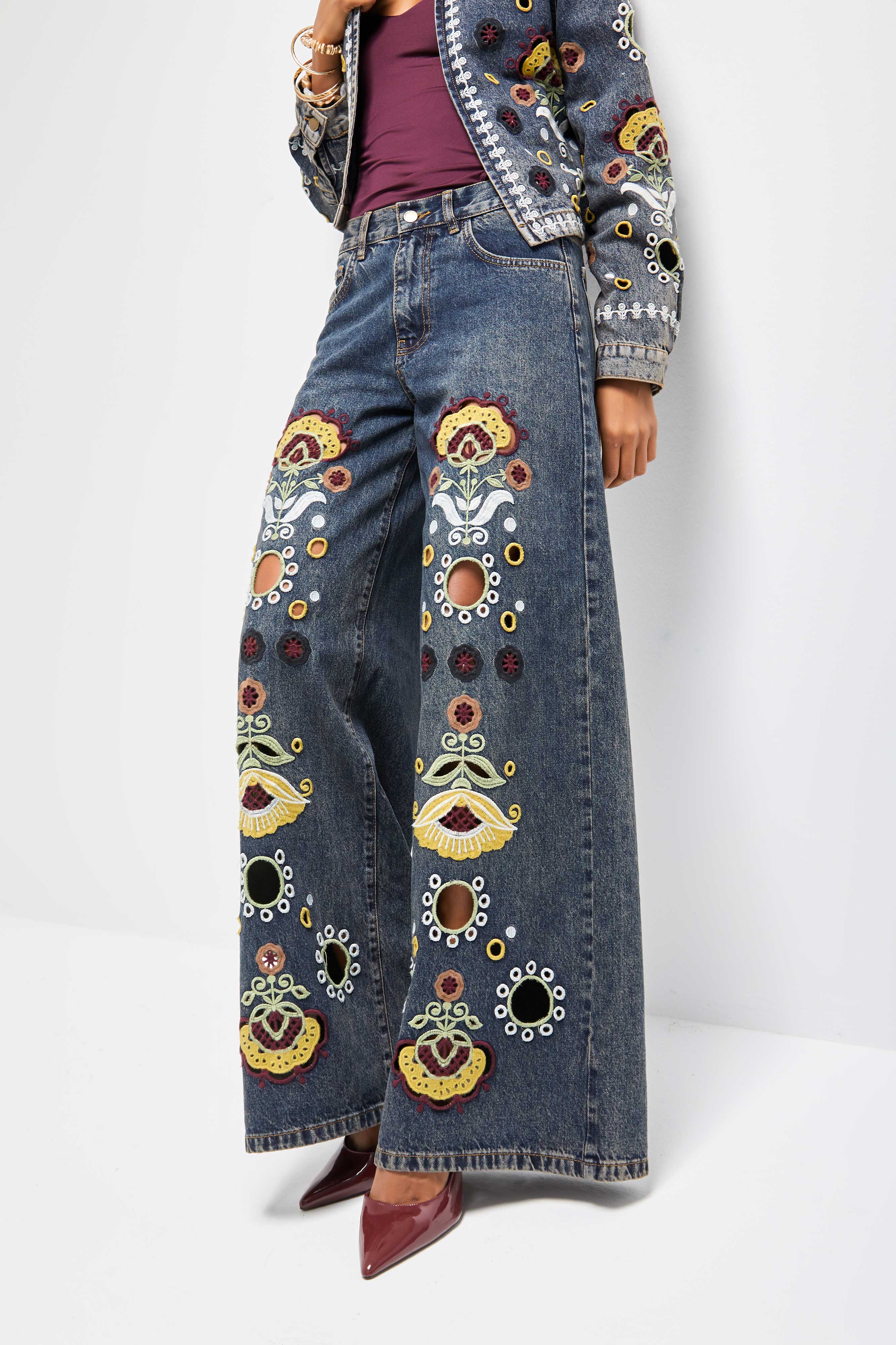 Kadın T.Kot Rengi 4w5-8 Palazzo Fit Özel Çiçek Nakışlı İç Boy 83cm Tasarım Denim Jean