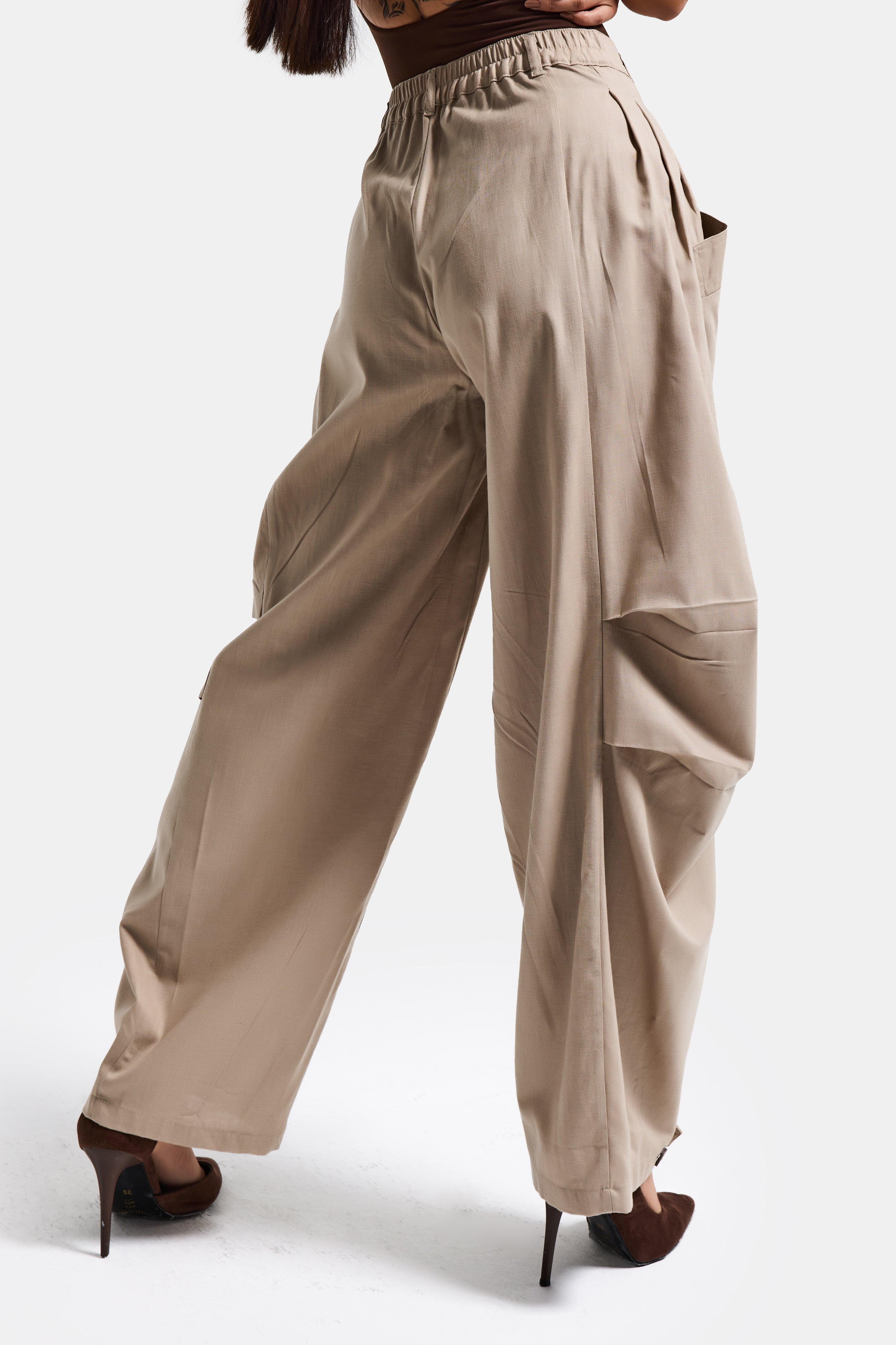 Kadın Taş Bej Renk Balon Fit Bol Kesim Organik Keten Kumaş Tasarım Pantolon