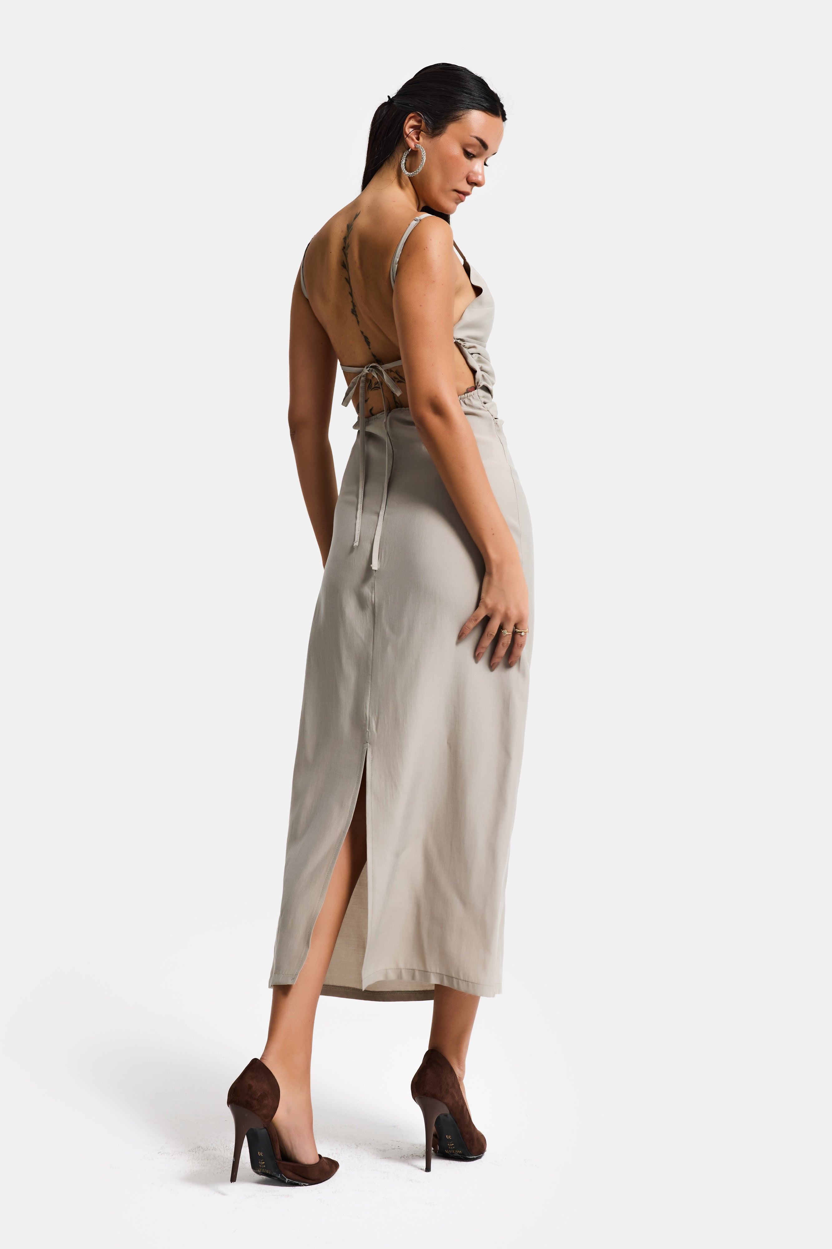 Kadın Taş Renk s6-106 Maxi Boy Askılı Yırtmaçlı Özel Kumaş Elbise