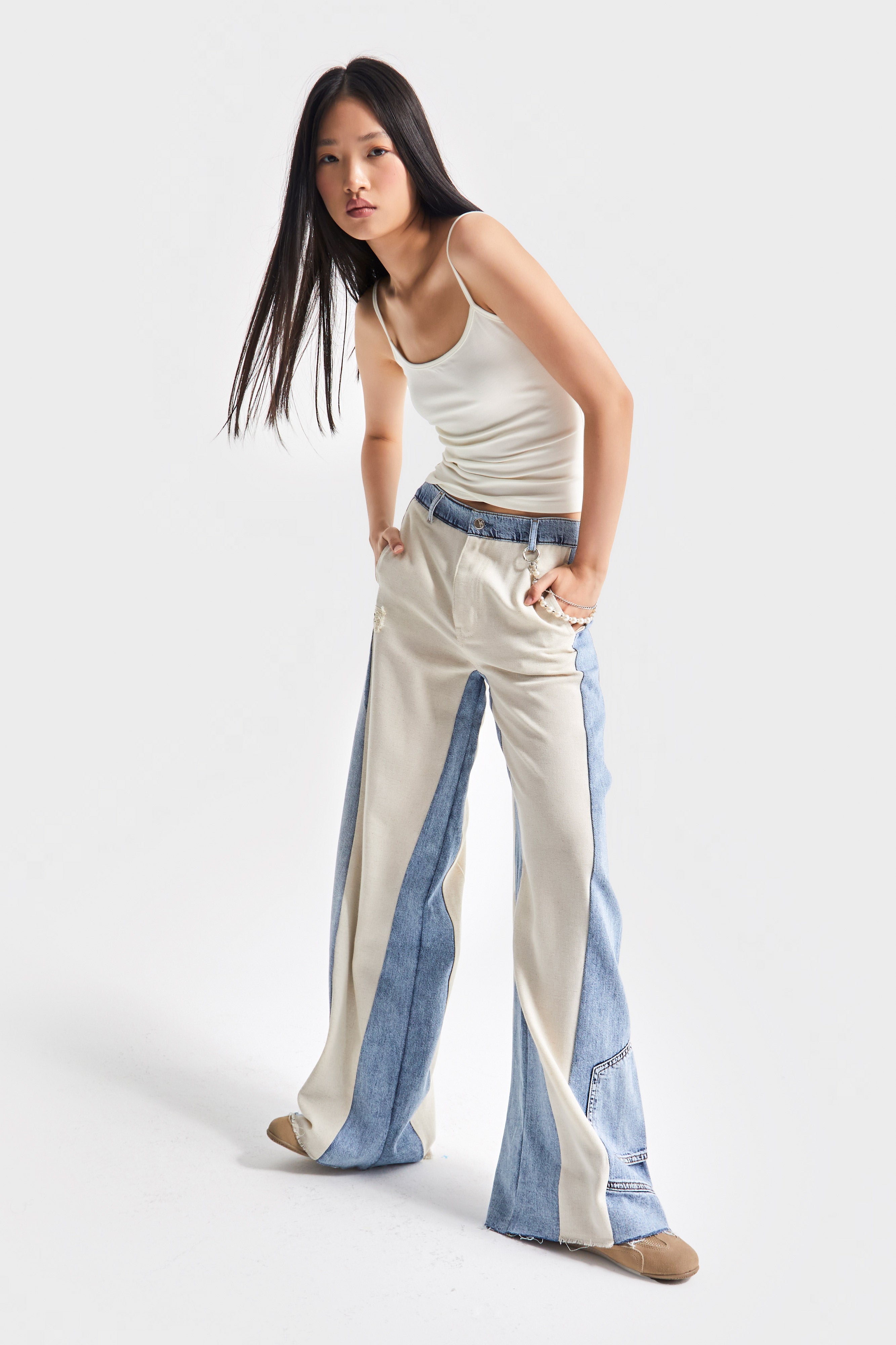 Kadın Tint Bej Renk Palazzo Fit Bol Kesim Aksesuar Detaylı Özel Tasarım Denim Jean