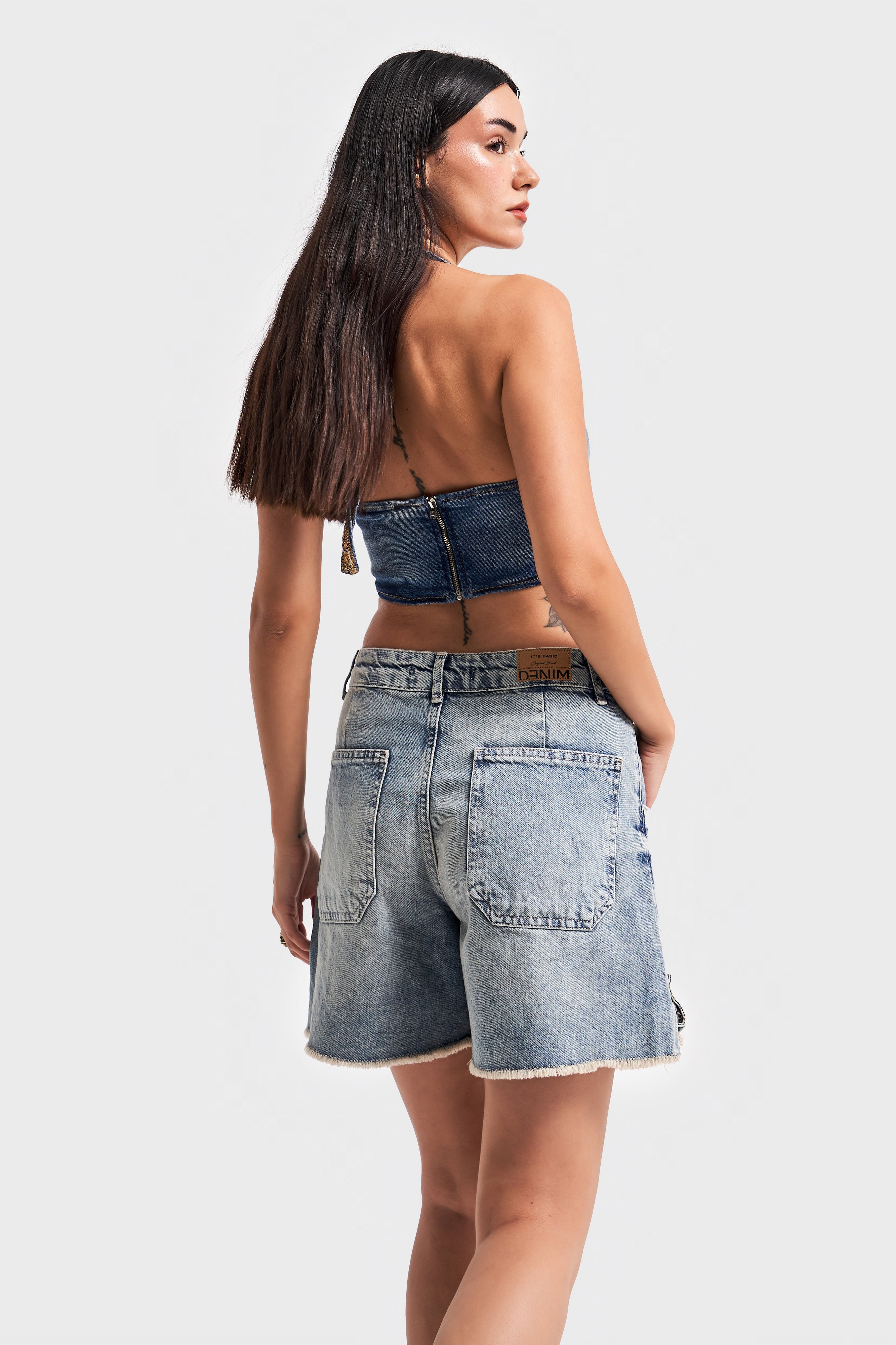 Women's Tint Denim Color Belt Detailed Front Pocket Denim Shorts