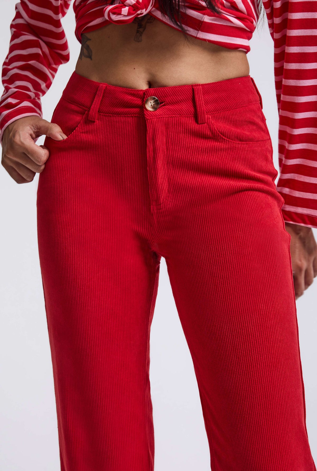 Kadın Kırmızı Flare Fit Velvet Kadife Kumaş Pantolon