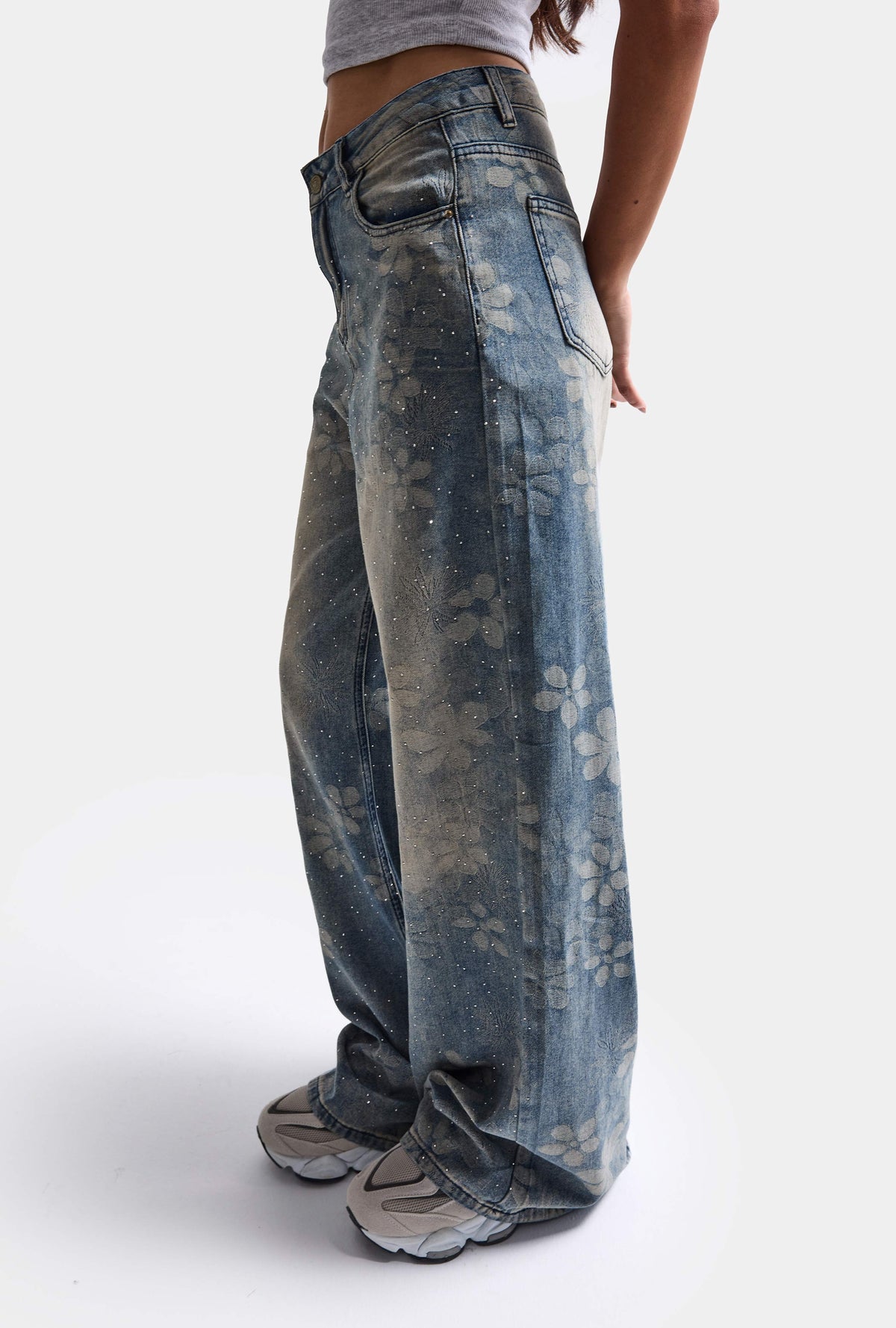 Kadın Mavi Baggy Fit T12T Özel Desenli Kumaş Parlak Taşlı Tasarım Denim Jean