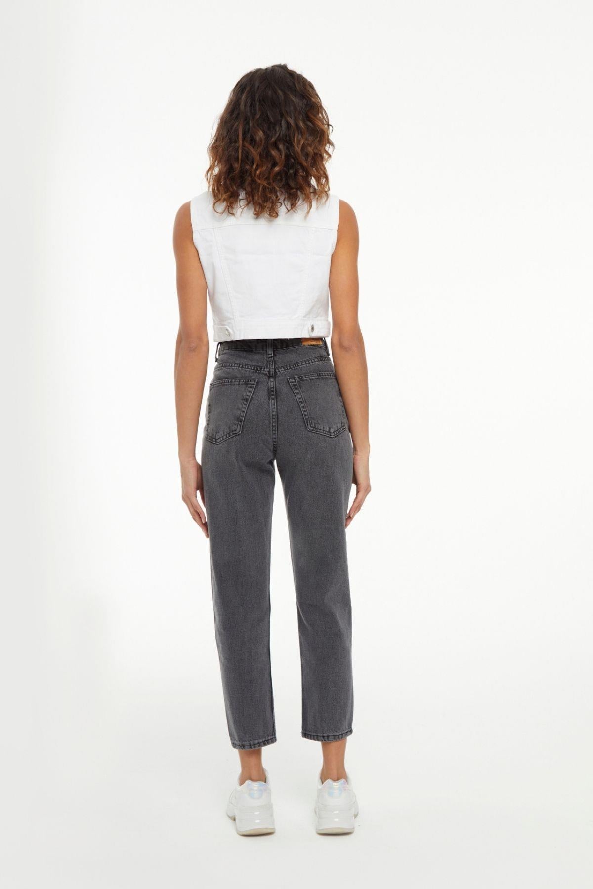 Mercan Kadın Füme Renk %100 Koton Denim Kumaş Mom Fit Yüksek Bel Jean