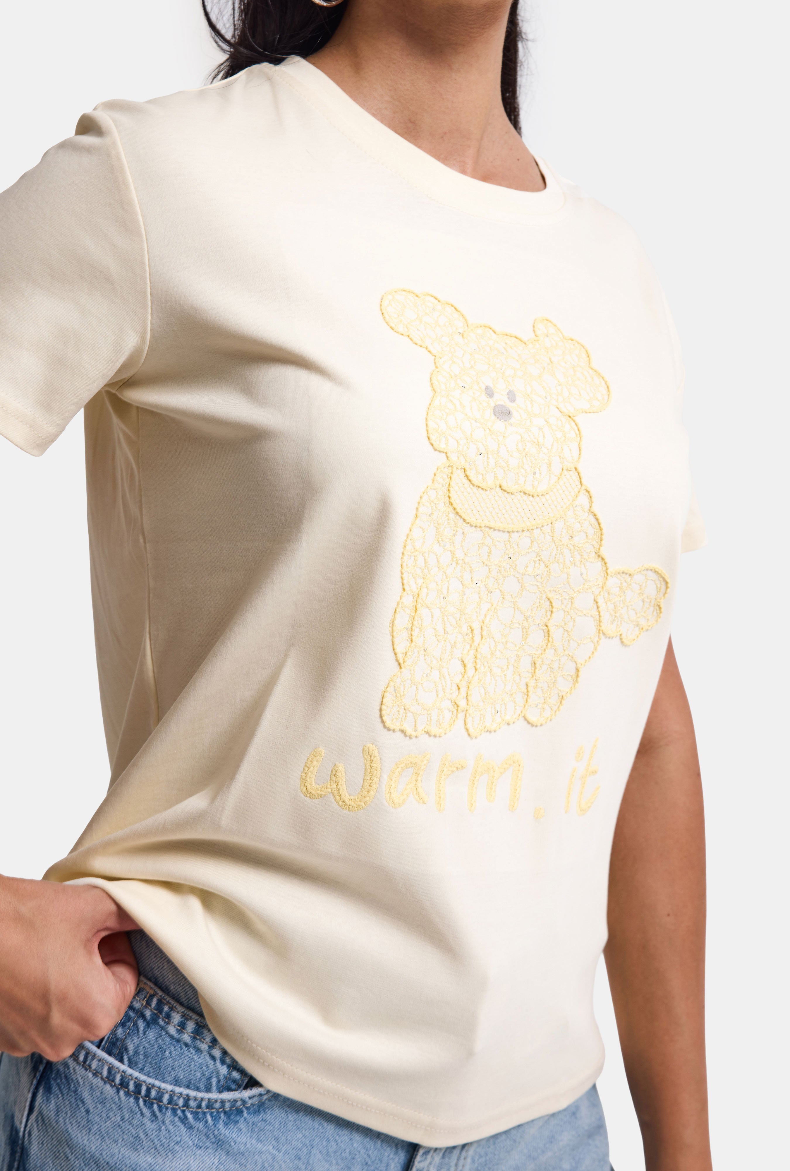 Kadın Bej Bol Kesim Köpüş Nakış Tasarım T-Shirt