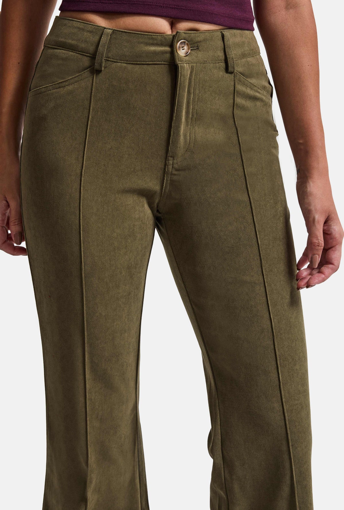 Kadın Haki Flare Fit Pürüzsüz Dokulu Esnek Velvet Kadife Kumaş Pantolon